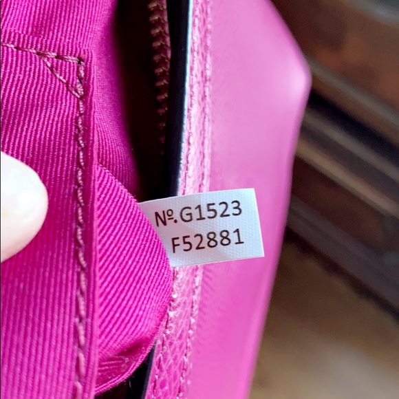 NWOT AUTHENTIC COACH 52881 East/West Crossbody - Picture 13 of 16